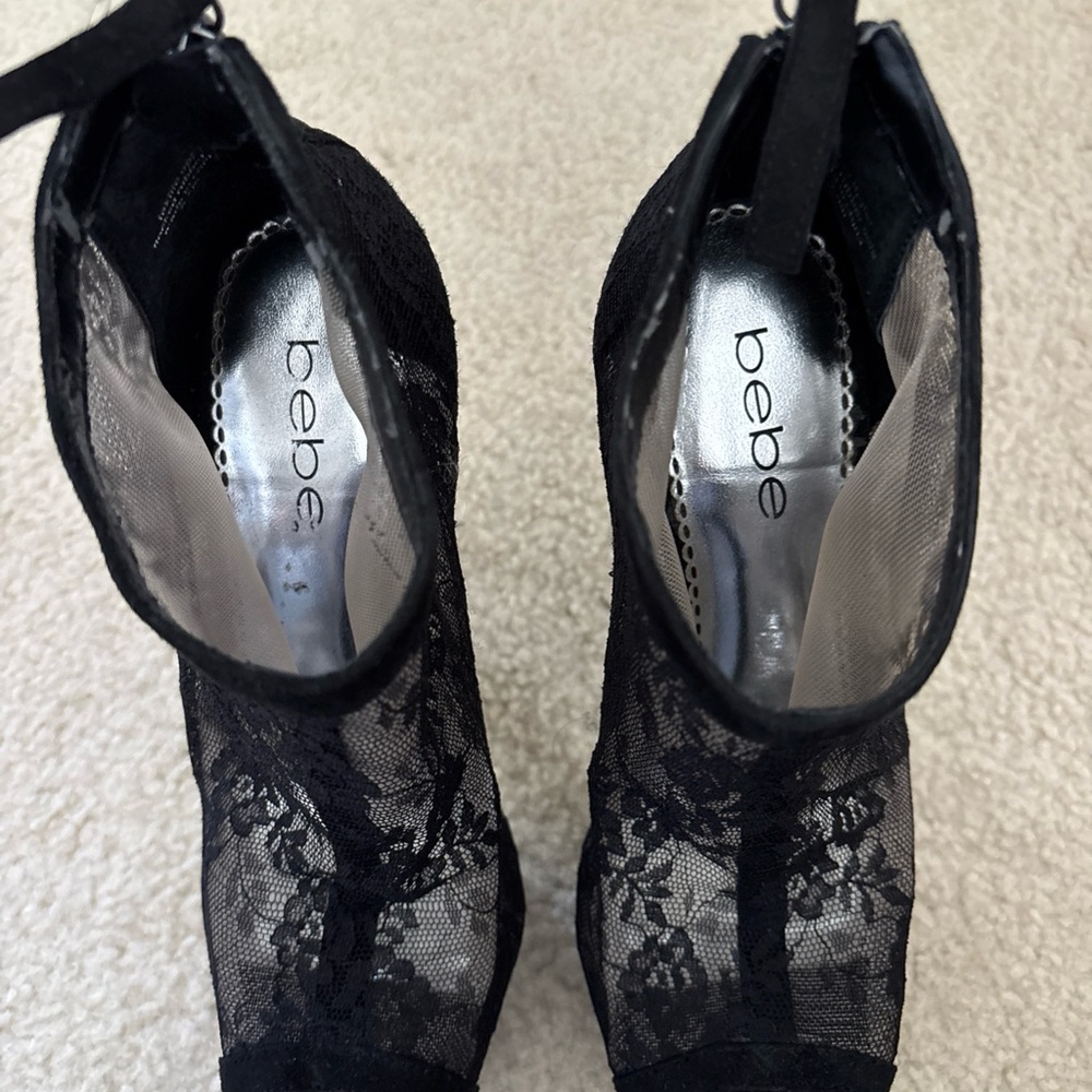 NWOB Bebe Lace Peep-Toe High Heel Ankle Boots - black Olivia SS 5.5 - Picture 7 of 9